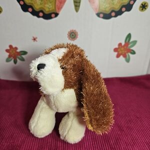 GANZ Webkinz Lil' Kinz Basset Hound Brand Tag HS013 Plush Dog NWOT